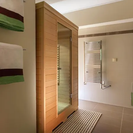 Hotel Tetrevi Boudy 3*