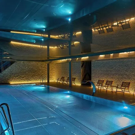 Tetrevi Boudy Hotel 3*