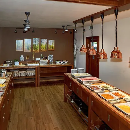 Tetrevi Boudy Hotel Pec pod Snezkou